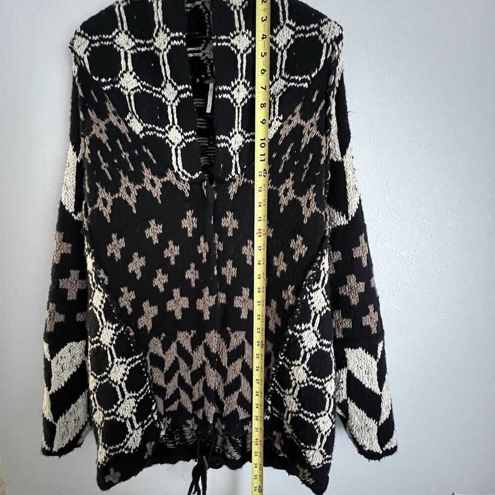 Free People Bright & Optimistic Cardigan in the onyx caribou Size S - Picture 5 of 6
